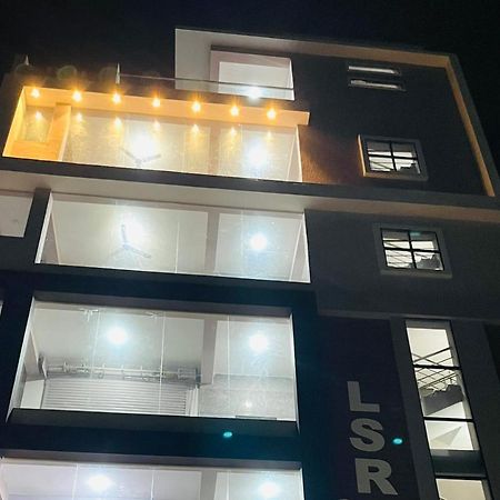 Lsr Service Apartments Tirupati Dış mekan fotoğraf