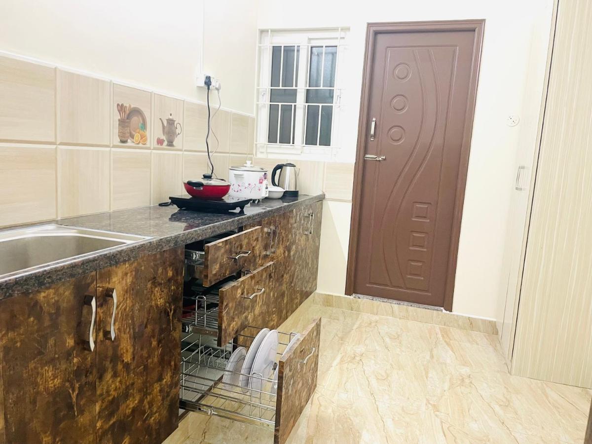 Lsr Service Apartments Tirupati Dış mekan fotoğraf